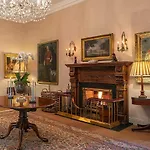 Perryville House 4*