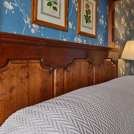 Perryville House קינסייל