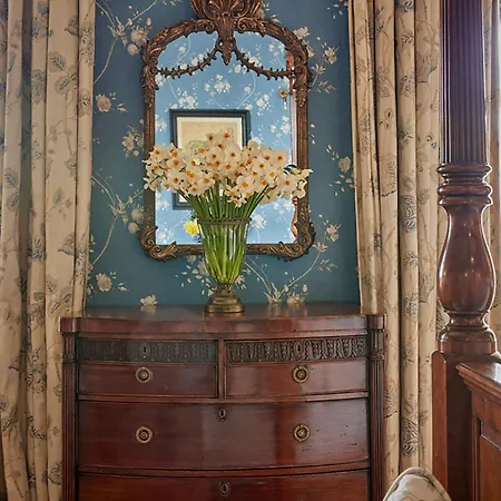 Perryville House בית הארחה