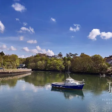 Perryville House בית הארחה קינסייל