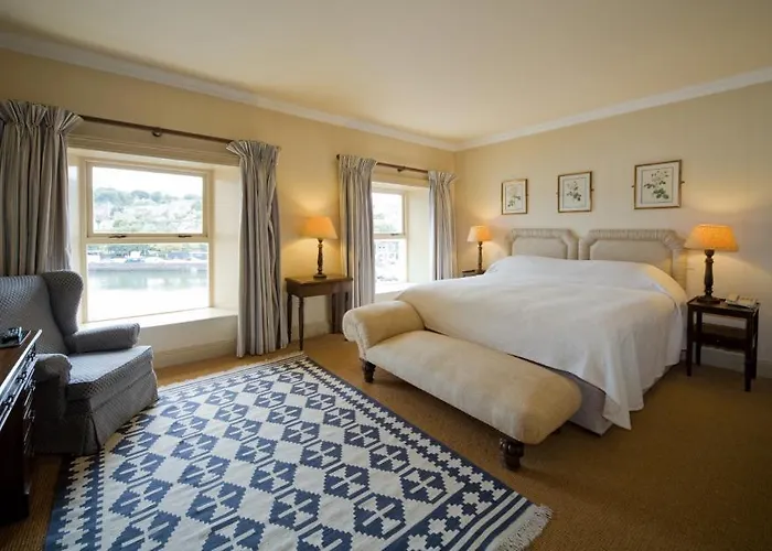 Konukevi Perryville House 4*
